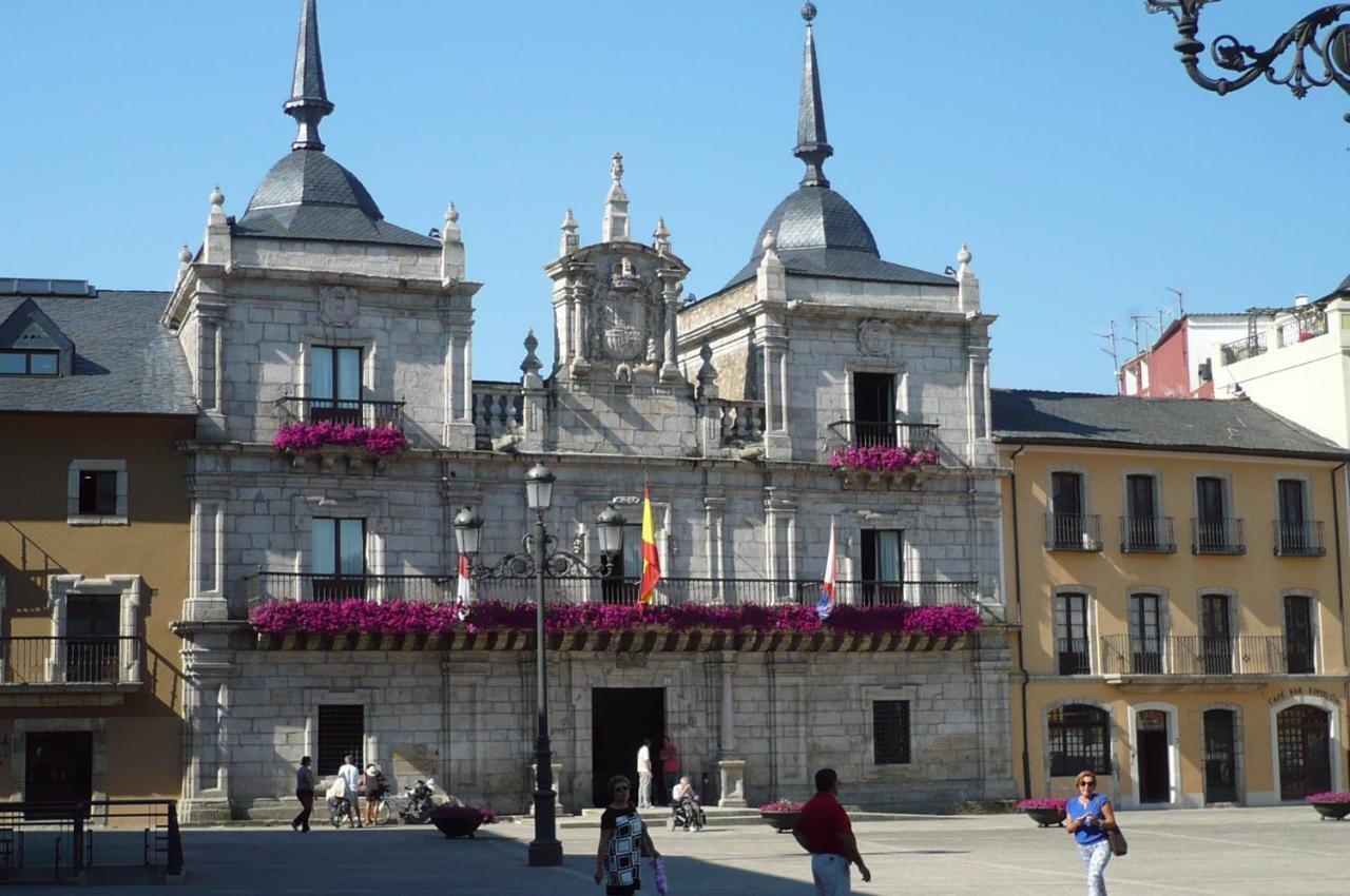 Casa De Abril 1 Konuk evi San Cristobal de Valdueza Oda fotoğraf